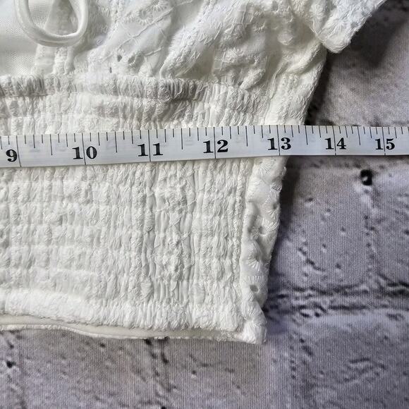 Altar'd State Cotton Shell White Eyelet Crop Top New Size Small - Picture 9 of 11
